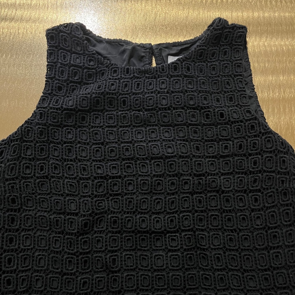 Black Calvin Klein Sleeveless Top - Picture 2 of 4